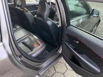 Volvo V-70 2.5T Kinetic picture 21