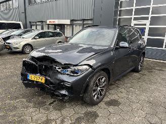 skadebil auto BMW X5 XDRIVE45E High Executive Hybrid 2021/5