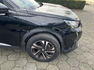 Peugeot 2008 1.2 PureTech Allure Automaat picture 9