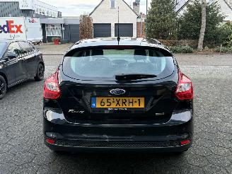 Ford Focus 1.0 EcoBoost picture 4