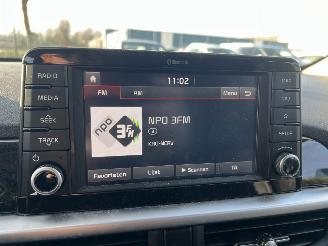 Kia Picanto 1.0 CVVT Design Edition picture 30