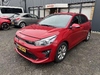 uszkodzony samochody osobowe Kia Rio 1.0 T-GDI MHEV COML 2021/7