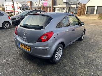 Opel Corsa 1.2 16V Essentia picture 3