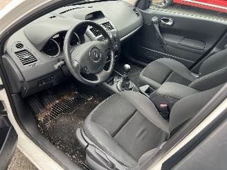 Renault Mégane Grandtour 1.5 dCi 78kW van picture 9