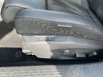 Peugeot 308 SW 1.6 Plug-in Hybrid GT 180 picture 9