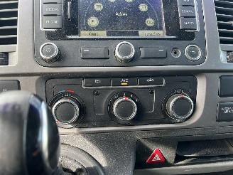 Volkswagen Transporter 2.0 TDI L2H1 DC Comfortline picture 19