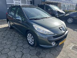 Peugeot 207 SW 1.4 16V VTI picture 9