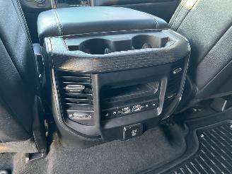 Dodge Ram 1500 Limited 5.7 V8 CC 4X4 picture 41