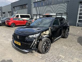 Damaged car Peugeot 2008 EV Allure Pack 50 kWh 2023/5