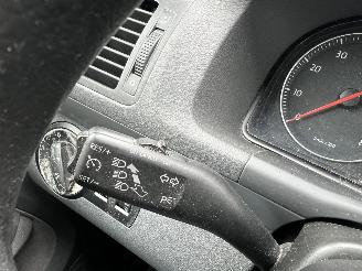 Volkswagen Touran 1.6 16V FSI Business picture 26