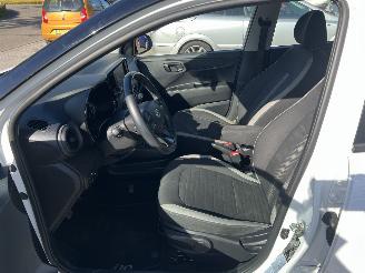 Hyundai I-10 1.0 Comfort picture 23