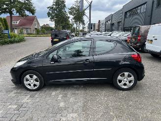 Peugeot 207 1.6 VTi XS Pack picture 2