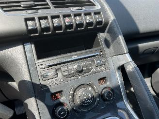 Peugeot 3008 1.6 THP Première picture 10
