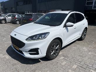 Avarii autoturisme Ford Kuga 2.5 PHEV ST-Line 2022/5