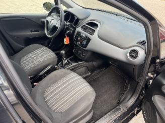 Fiat Punto Evo 1.2 Active picture 21
