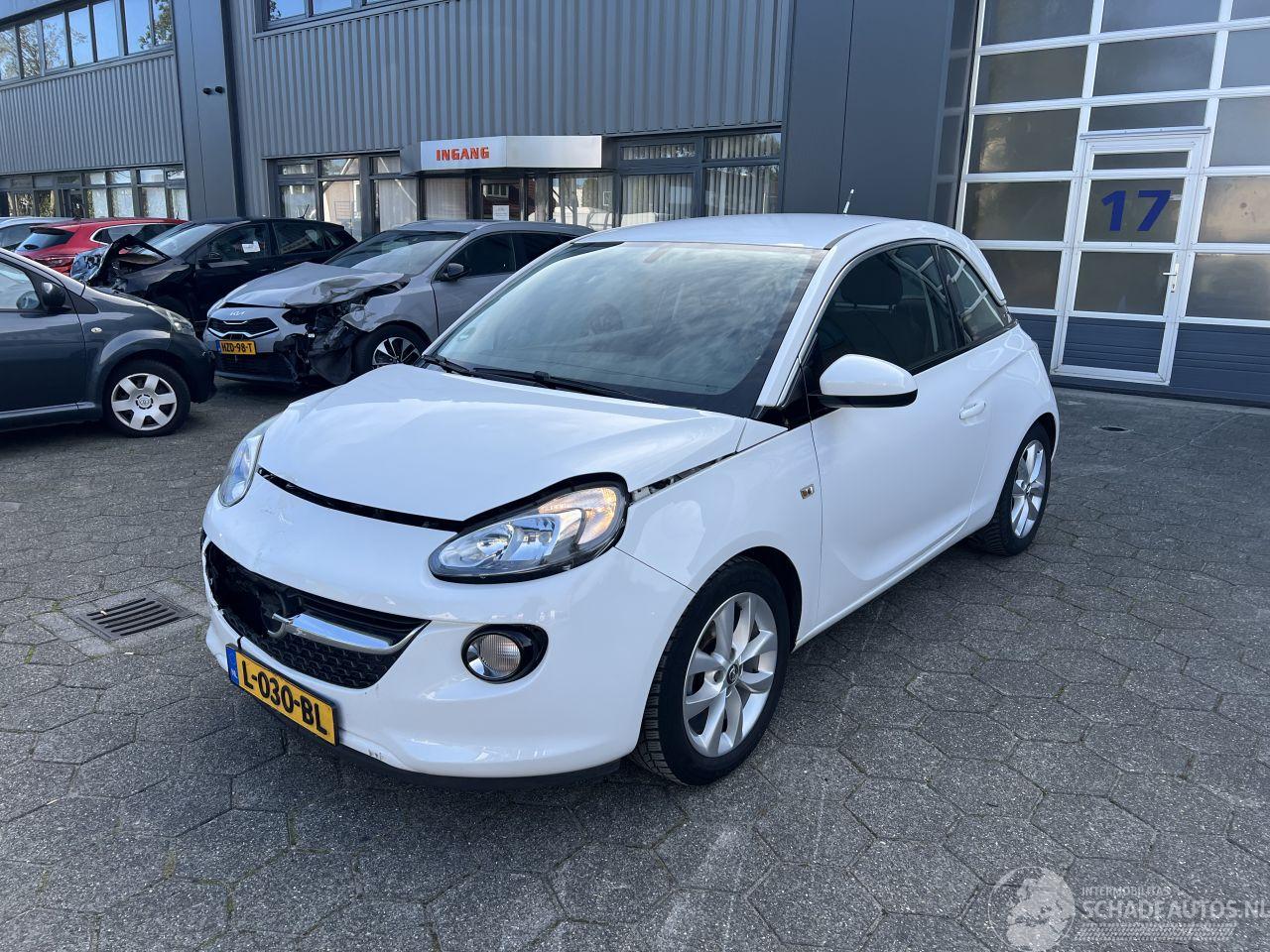 Opel Adam 1.2