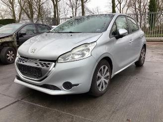 Vrakbiler auto Peugeot 208 208 I (CA/CC/CK/CL), Hatchback, 2012 / 2019 1.4 HDi 2012/7