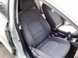Kia Rio Rio III (UB), Hatchback, 2011 / 2017 1.1 CRDi VGT 12V picture 10