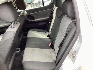 Skoda Fabia Fabia II (5J), Hatchback 5-drs, 2006 / 2014 1.2i 12V picture 23