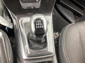 Volvo V-40 V40 (MV), Hatchback 5-drs, 2012 / 2019 2.0 T2 16V picture 16