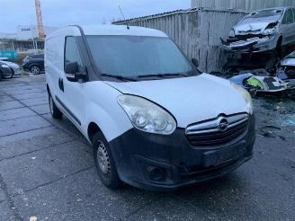 Vaurioauto  passenger cars Opel Combo Combo, Van, 2012 / 2018 1.3 CDTI 16V ecoFlex 2016/2