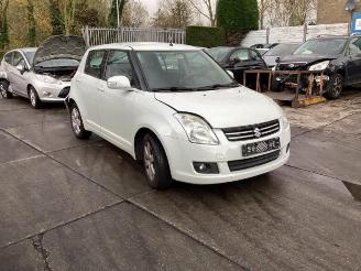 Suzuki Swift Swift (ZA/ZC/ZD1/2/3/9), Hatchback, 2005 / 2011 1.3 VVT 16V picture 2