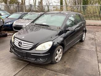 krockskadad bil auto Mercedes B-klasse B (W245), Hatchback, 2005 / 2011 1.7 B-170 16V 2005/8
