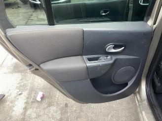 Renault Modus Modus/Grand Modus (JP), MPV, 2004 / 2012 1.2 16V TCE 100 picture 24