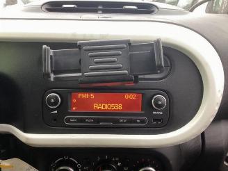 Renault Twingo  picture 17