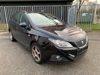 krockskadad bil bedrijf Seat Ibiza Ibiza ST (6J8), Combi, 2010 / 2016 1.2 TDI Ecomotive 2011/5
