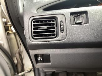 Suzuki Liana 1.6 MPi 16V Hatchback 4Dr Benzine 1.586cc 76kW (103pk) FWD 2001-07/2008-04 (ERC31) M16A picture 19