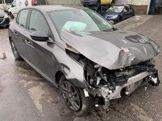 Vrakbiler auto Peugeot 208 208 II (UB/UH/UP), Hatchback 5-drs, 2019 1.2 Vti 12V PureTech 100 2022/5