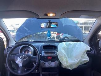 Toyota Aygo Aygo (B10), Hatchback, 2005 / 2014 1.0 12V VVT-i picture 26