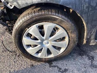 Peugeot 108 108, Hatchback, 2014 1.0 12V VVT-i picture 10