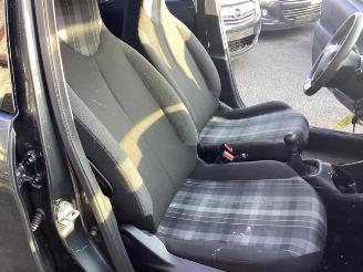 Peugeot 108 108, Hatchback, 2014 1.0 12V VVT-i picture 30