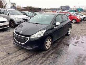 demontáž osobní automobily Peugeot 208 208 I (CA/CC/CK/CL), Hatchback, 2012 / 2019 1.0 Vti 12V PureTech 2014/9