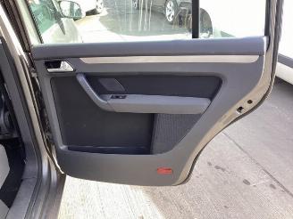 Volkswagen Touran Touran (1T1/T2), MPV, 2003 / 2010 1.4 16V TSI 140 picture 27