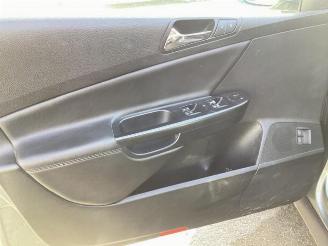 Volkswagen Passat Passat Variant (3C5), Combi, 2005 / 2010 3.2 FSI V6 32V picture 26