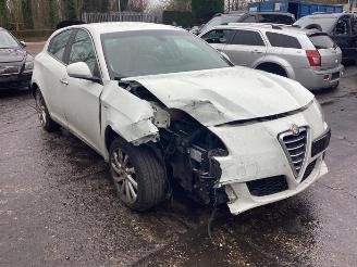 Auto da rottamare Alfa Romeo Giulietta Giulietta (940), Hatchback, 2010 / 2020 1.4 TB 16V MultiAir 2012/1
