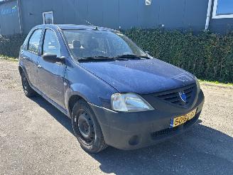 Schadeauto Dacia Logan 1.4 Sedan 4Dr Benzine 1.390cc 55kW (75pk) FWD 2004-09/2012-10 (LSOAH; LS0CH; LS0EH; LS0GH; LSDEAE; LSDAE; LSDAH; LSDEH; LSDJH; LSRAH; LSREH; LSRJH) K7J710; K7JA7 2006/1