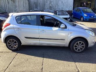 Hyundai I-20 i20, Hatchback, 2008 / 2015 1.4i 16V picture 7