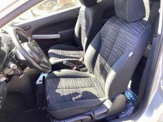 Mazda 2 2 (DE), Hatchback, 2007 / 2015 1.3 16V S-VT picture 12