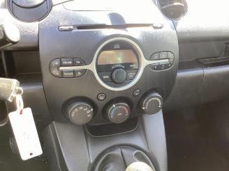 Mazda 2 2 (DE), Hatchback, 2007 / 2015 1.3 16V S-VT picture 20