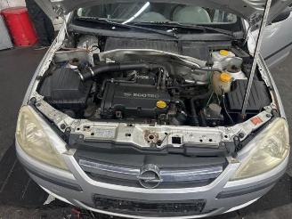 Uttjänta bilar auto Opel Corsa Corsa C (F08/68), Hatchback, 2000 / 2009 1.2 16V Twin Port 2005/4