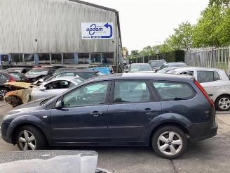 Ford Focus Focus 2 Wagon, Combi, 2004 / 2012 1.6 Ti-VCT 16V picture 10