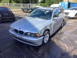 Uttjänta bilar auto BMW 5-serie 5 serie Touring (E39), Combi, 1996 / 2004 520i 24V 2001/4