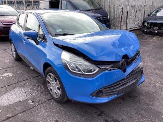 Vrakbiler auto Renault Clio Clio IV (5R), Hatchback 5-drs, 2012 / 2021 0.9 Energy TCE 90 12V 2014/10