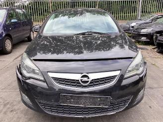 Démontage voiture Opel Astra Astra J (PC6/PD6/PE6/PF6), Hatchback 5-drs, 2009 / 2015 1.6 Turbo 16V 2010/2