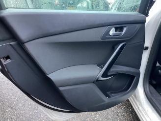 Peugeot 508 508 (8D), Sedan, 2010 / 2018 2.0 Hybrid4 16V picture 26