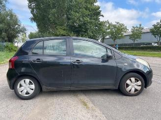 Toyota Yaris Yaris II (P9), Hatchback, 2005 / 2014 1.0 12V VVT-i picture 7